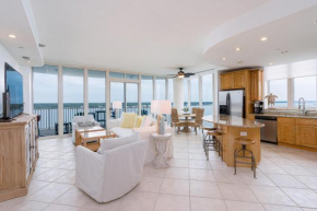 Lagoon Tower 902